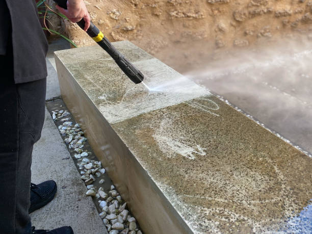 Best Commercial Pressure Washing  in Junction City, CA