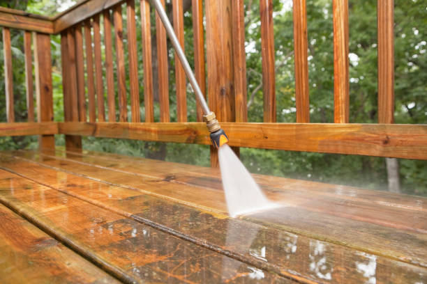 Best Concrete Pressure Washing  in Junction City, CA